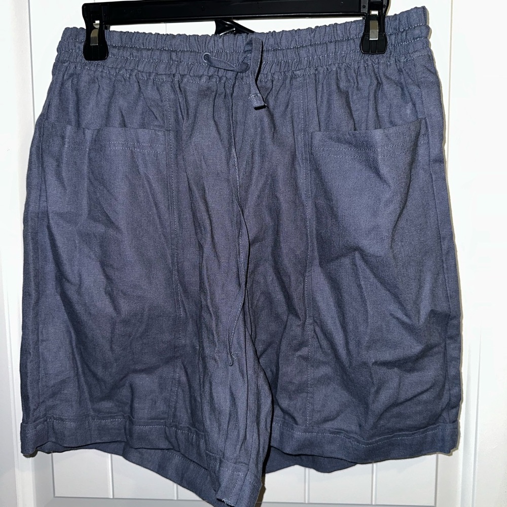 Gloria Vanderbilt Women Shorts